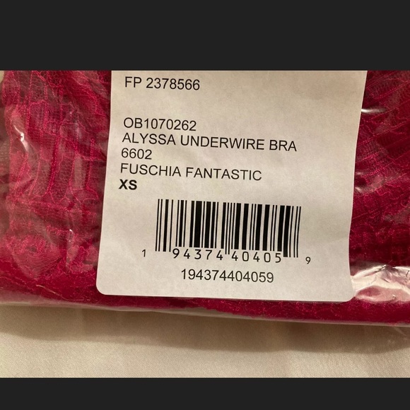 Free People Alyssa Underwire Bralette Fuschia Lace - Picture 6 of 8